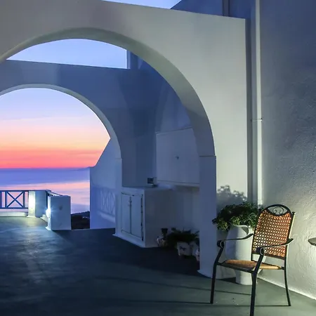 Pergeri Lägenhet Imerovigli (Santorini)